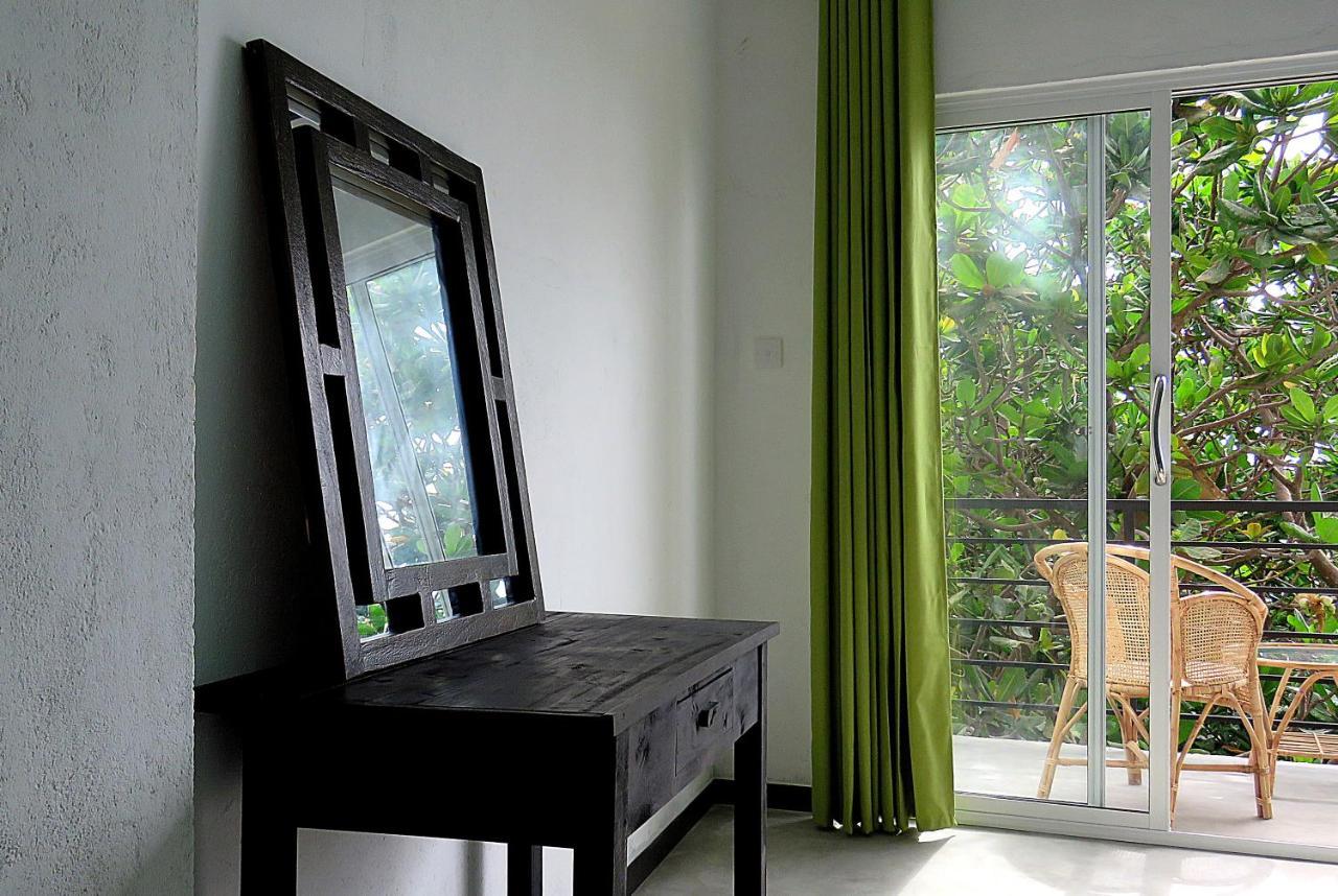 H&C Heaven Beach Hotel Unawatuna Exterior foto